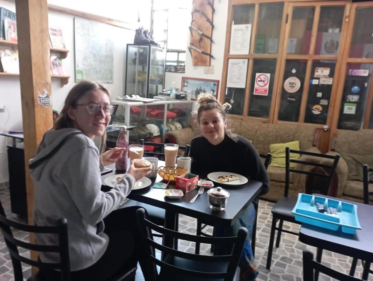 Andes Hostel Уарас Экстерьер фото