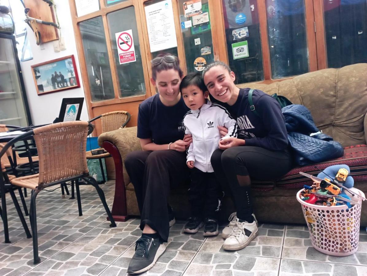 Andes Hostel Уарас Экстерьер фото