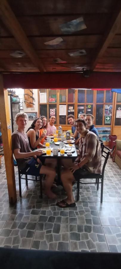 Andes Hostel Уарас Экстерьер фото
