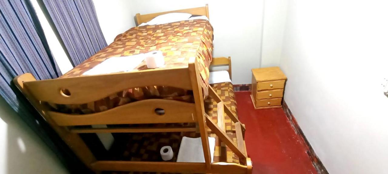 Andes Hostel Уарас Экстерьер фото